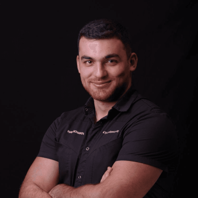 Юрий Кочаров